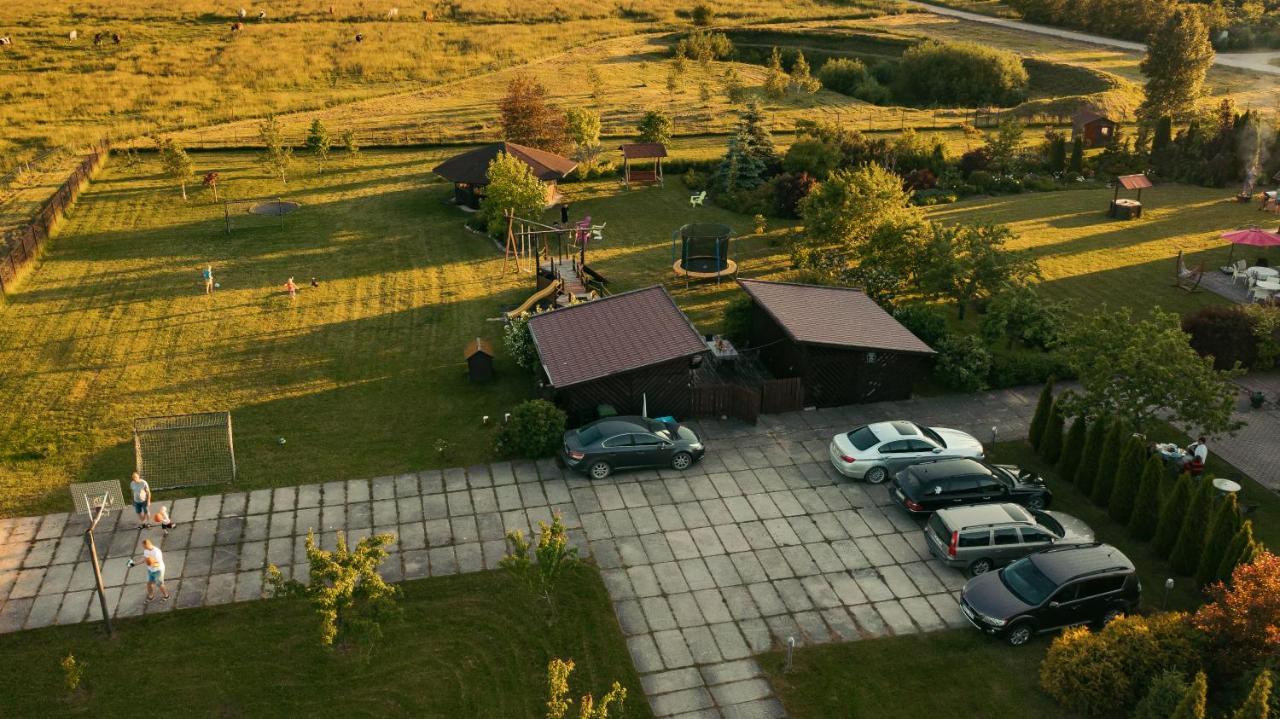Hotel Viesu Nams Kapsargi Ventspils Exteriér fotografie